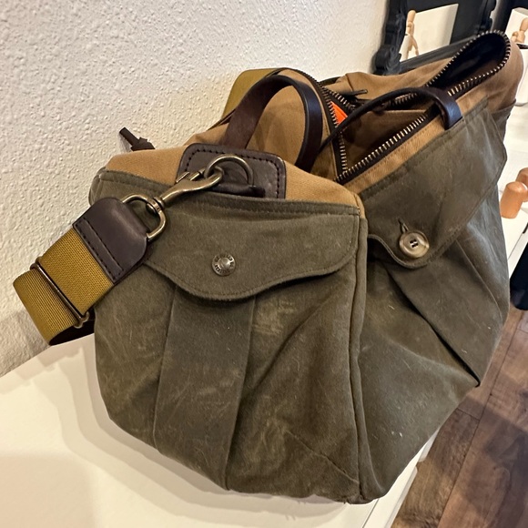 FILSON Heritage Sportsman waxed Bag 28L - Picture 4 of 8